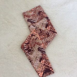 aerie patterned leggings